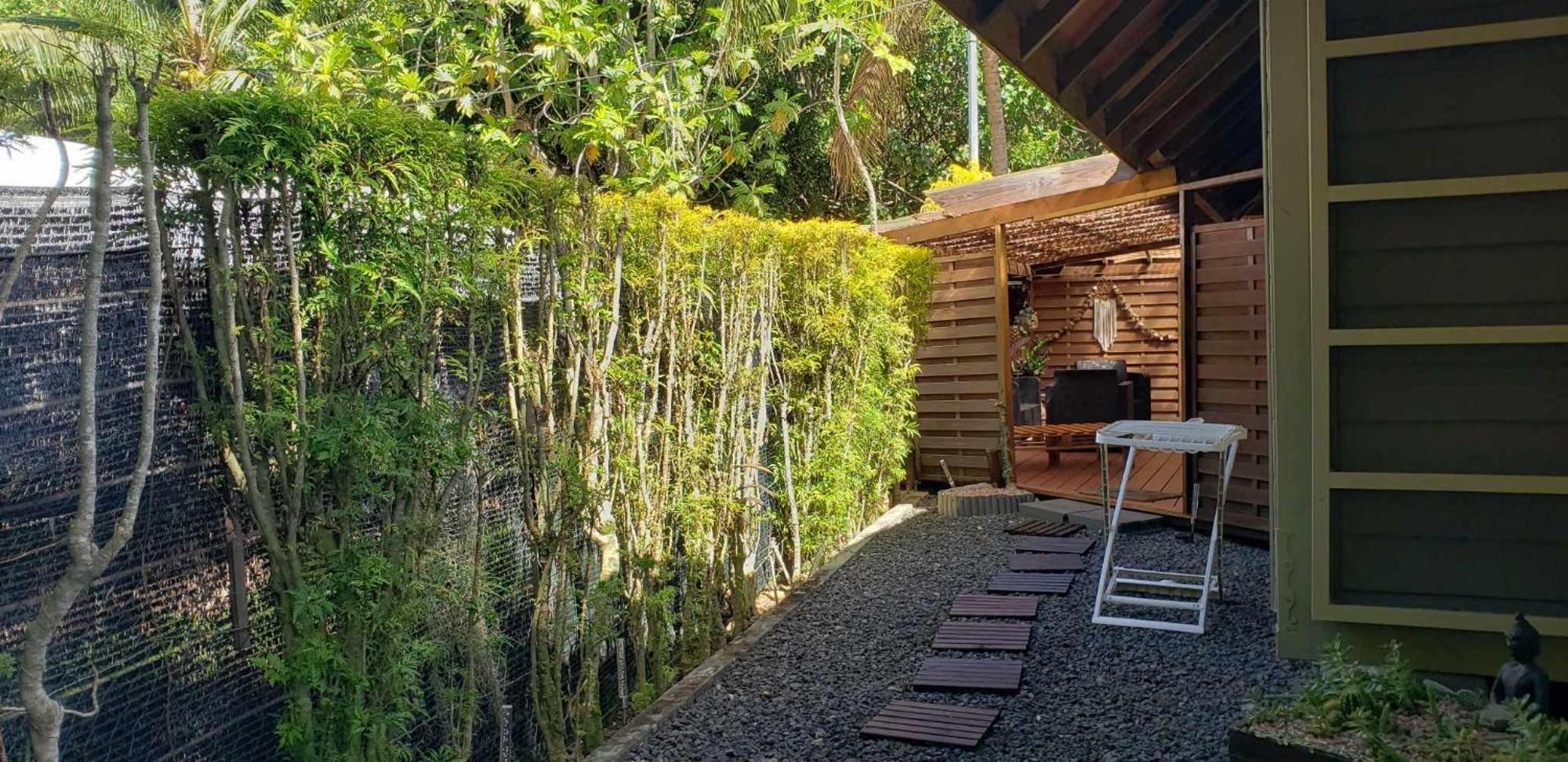 Faaora Lodge, Little Paradise Haapiti Екстер'єр фото